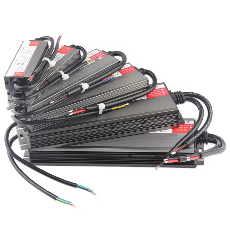 แสงกันน้ํากลางแจ้ง Transformer - Outdoor Power Vac บทวิจารณ์และราคา
